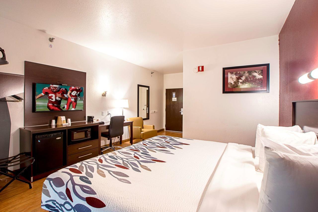 Seasons Inn Traverse City Extérieur photo