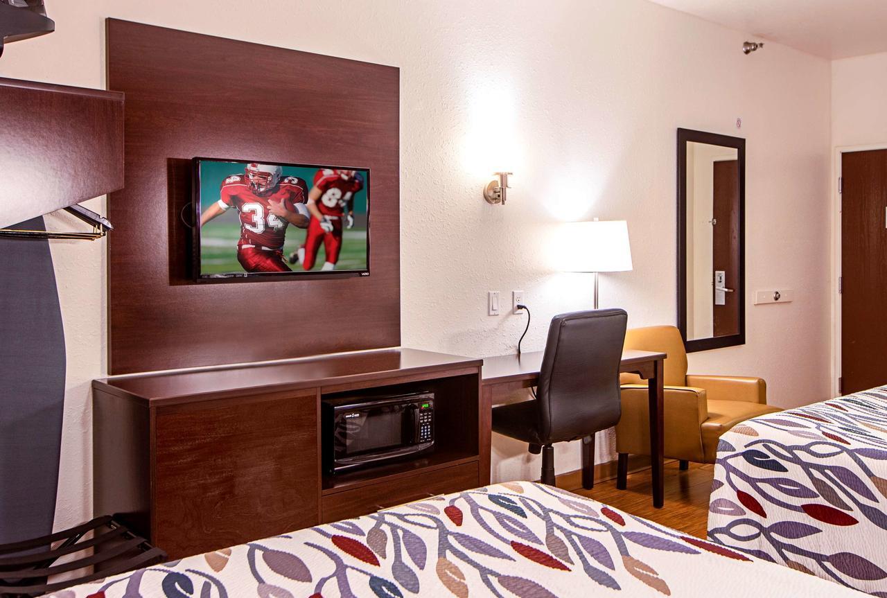Seasons Inn Traverse City Extérieur photo