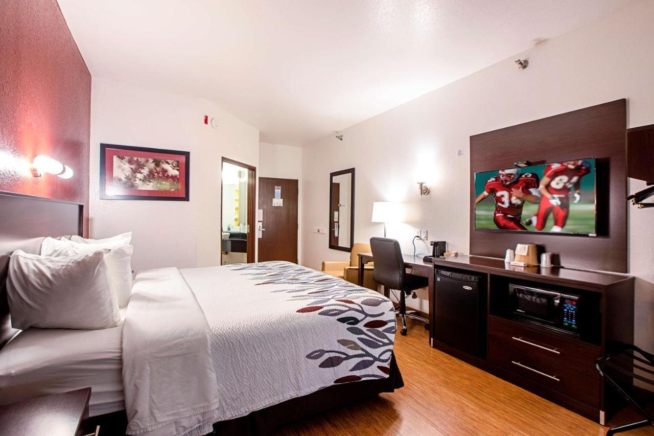 Seasons Inn Traverse City Extérieur photo